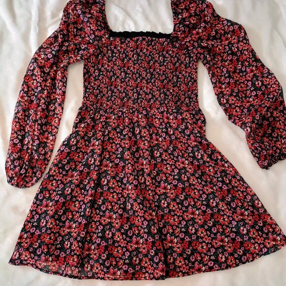 FRANCESCA'S Mi Ami Shimmer Long Sleeve Smocked Dress Black Pink Red sz Small - Picture 6 of 11